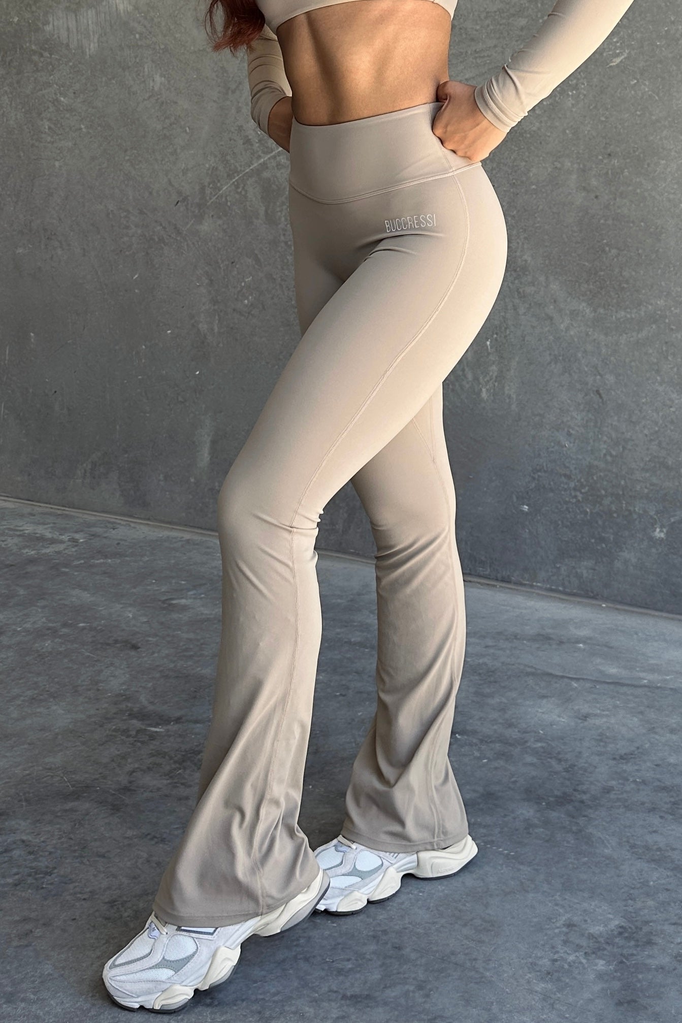 Flexi Sculpt Flare Leggings